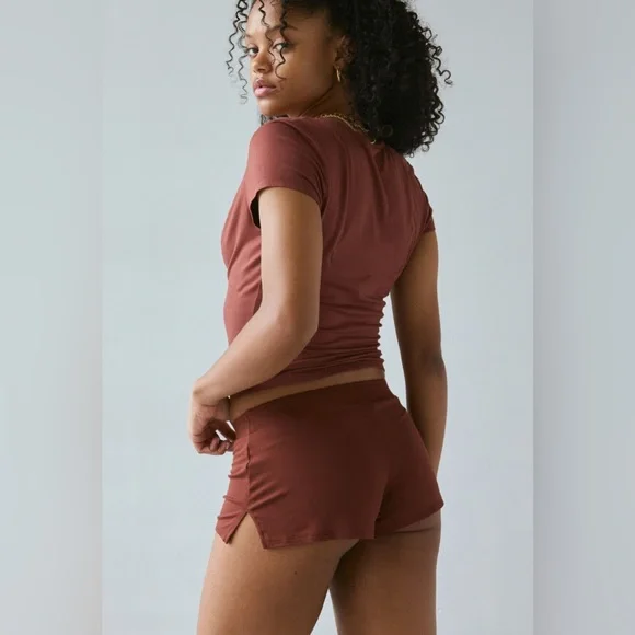 Out From Under Kiera modern sleep micro sleep shortie - Picture 3 of 4